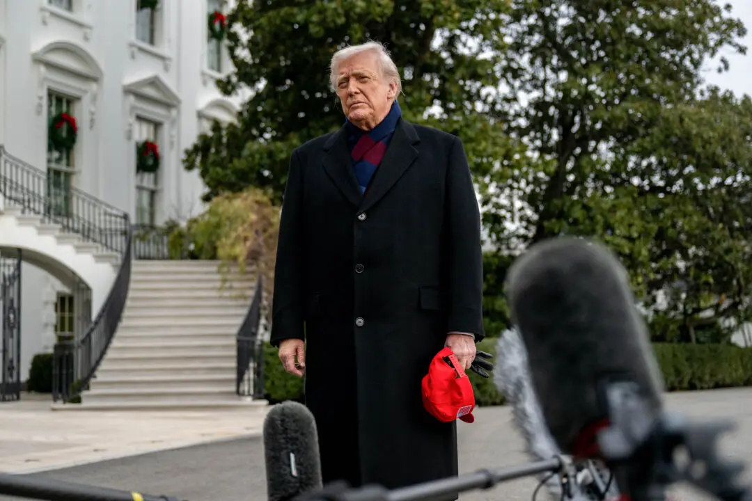 Trump Says Man Who Disarmed Sydney Mass Shooter ‘Very Brave’