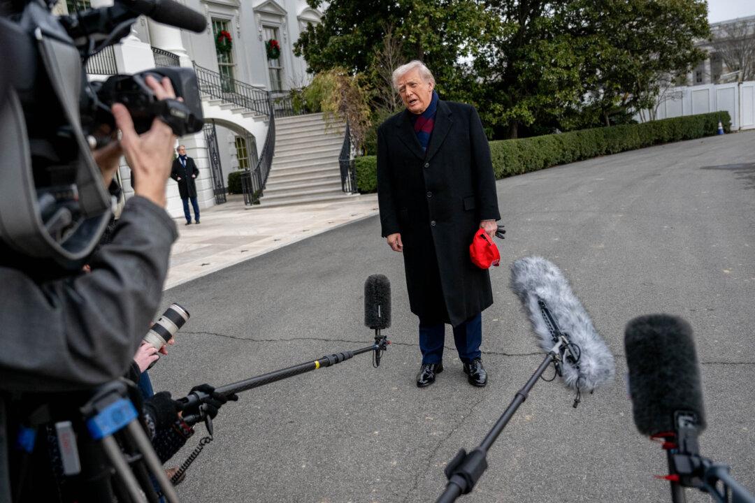 Trump Condemns Shootings at Brown University, Sydney, and ISIS Attack in Syria