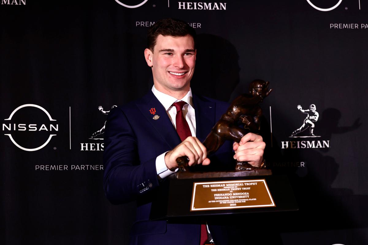 Fernando Mendoza Wins Heisman Trophy as College Football’s Top Player