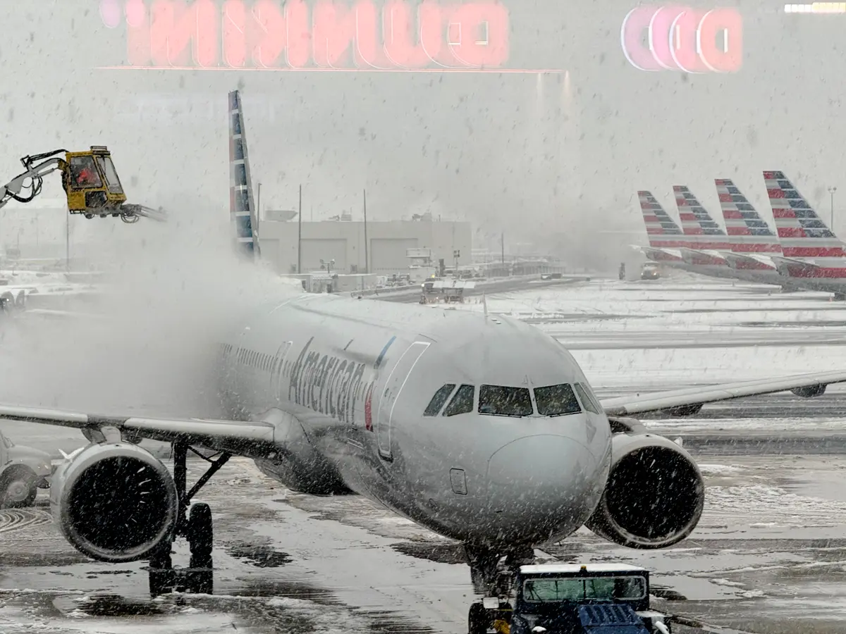 Northern US Hit With Heavy Snow as Northwest Recovers From Floods thumbnail