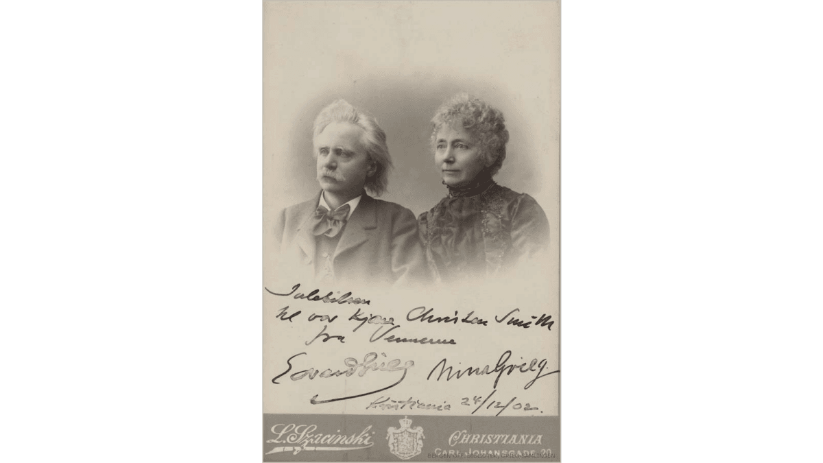 A portrait of Edvard and Nina Grieg, likely from 1899. (Public Domain)