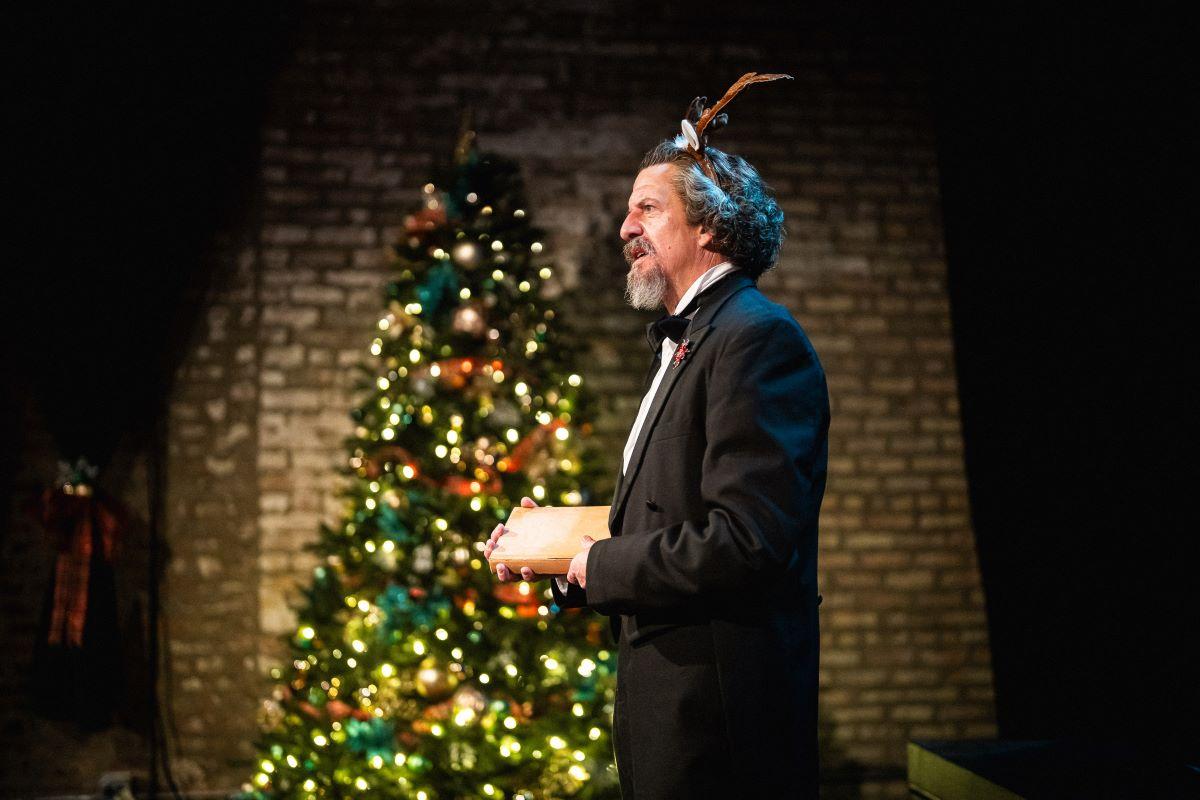 The festive Victorian set of "Charles Dickens Grudgingly Performs 'A Christmas Carol' Again." (Joe Mazza/Brave Luxe Inc.)