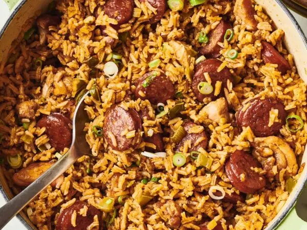 This Endlessly Comforting Jambalaya Is the Ultimate 1-Pot Meal