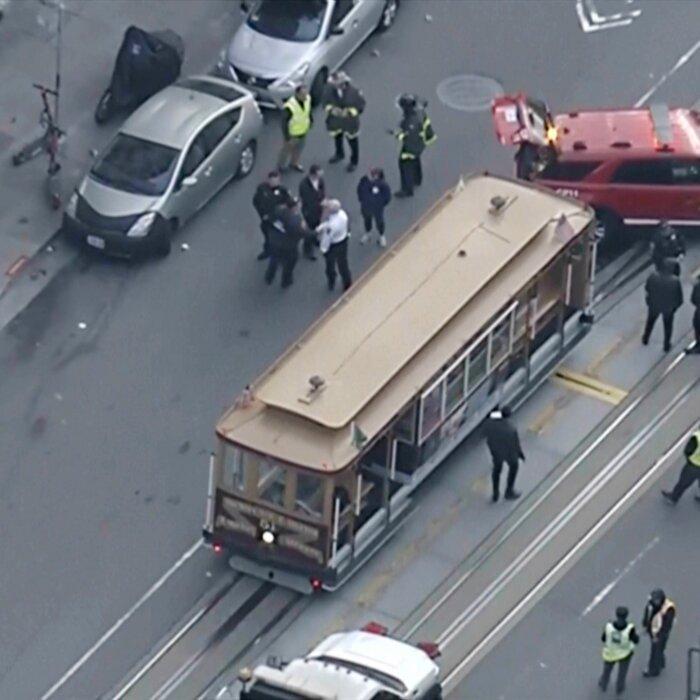 15 Injured After a San Francisco Cable Car Stops Suddenly