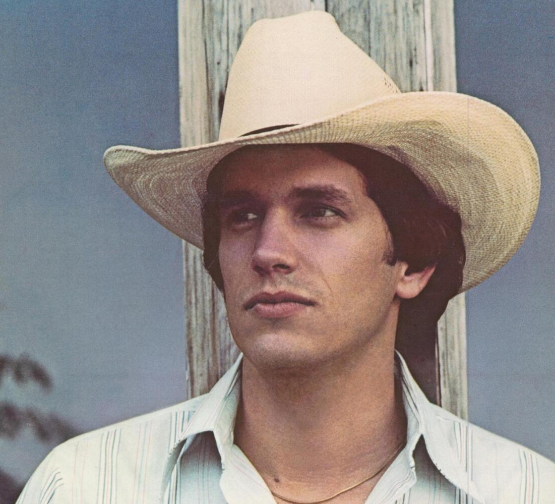 A detail from George Strait's 1981 album "Strait Country" featuring hit song "Unwound." Internet Archive. (Public Domain)