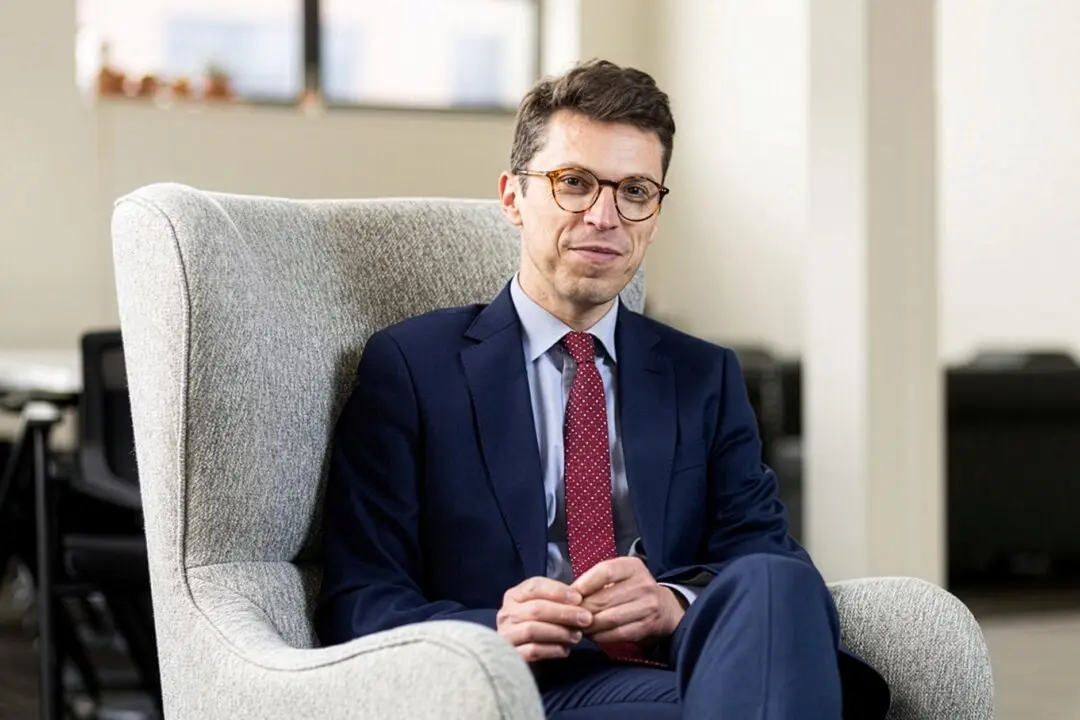 MIT Professor Fatally Shot at Home