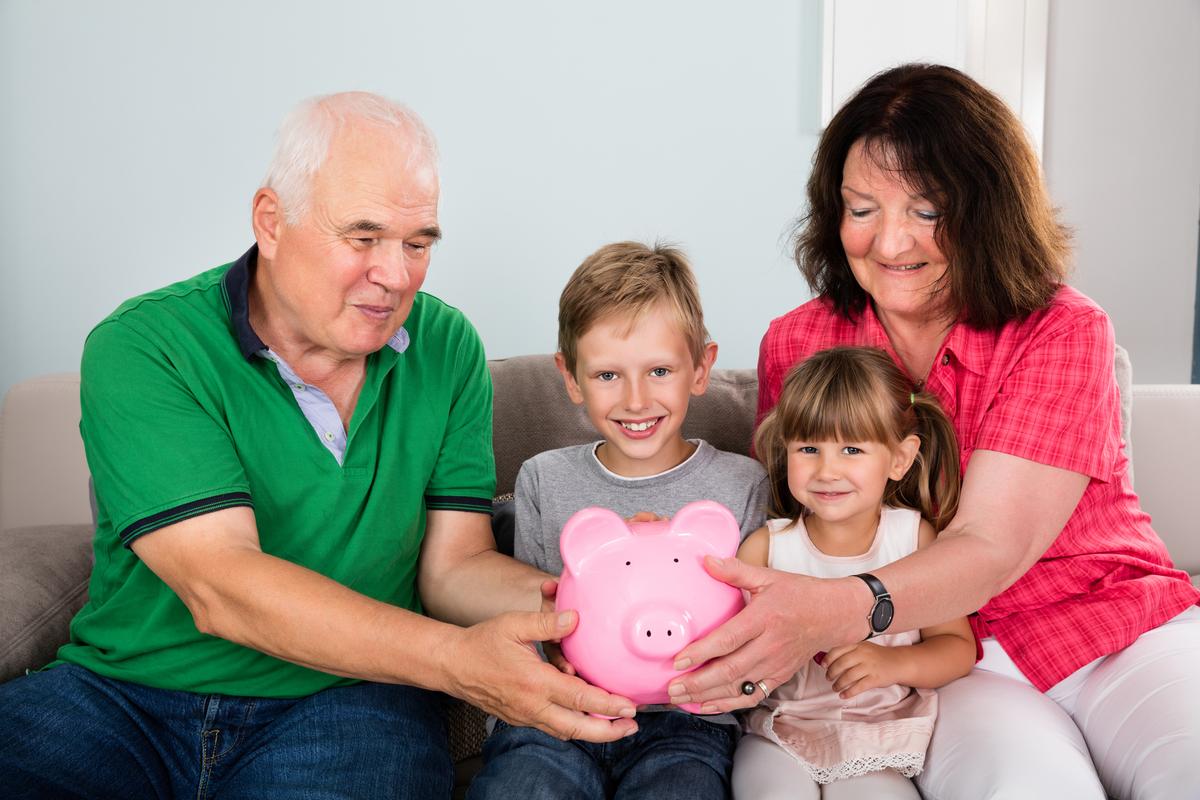 How to Help Save for Your Grandkids’ College Education