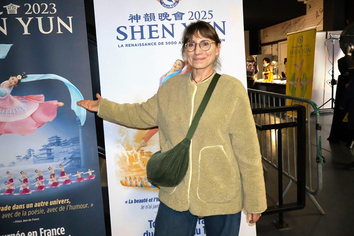 ‘Very Beautiful’: Birthday Celebration Leads Couple to Shen Yun in Amnéville, France