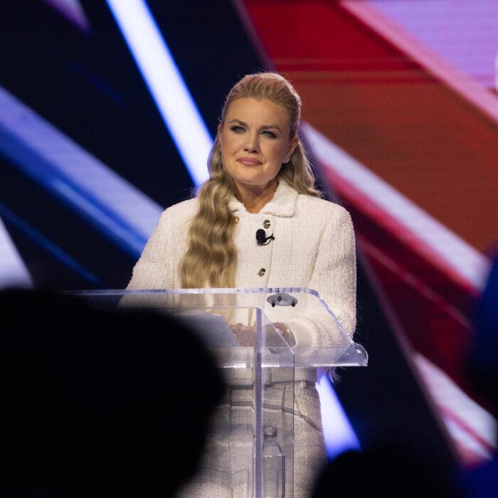 Turning Point’s Gathering of Conservatives Marked by Both Conflict and Optimism