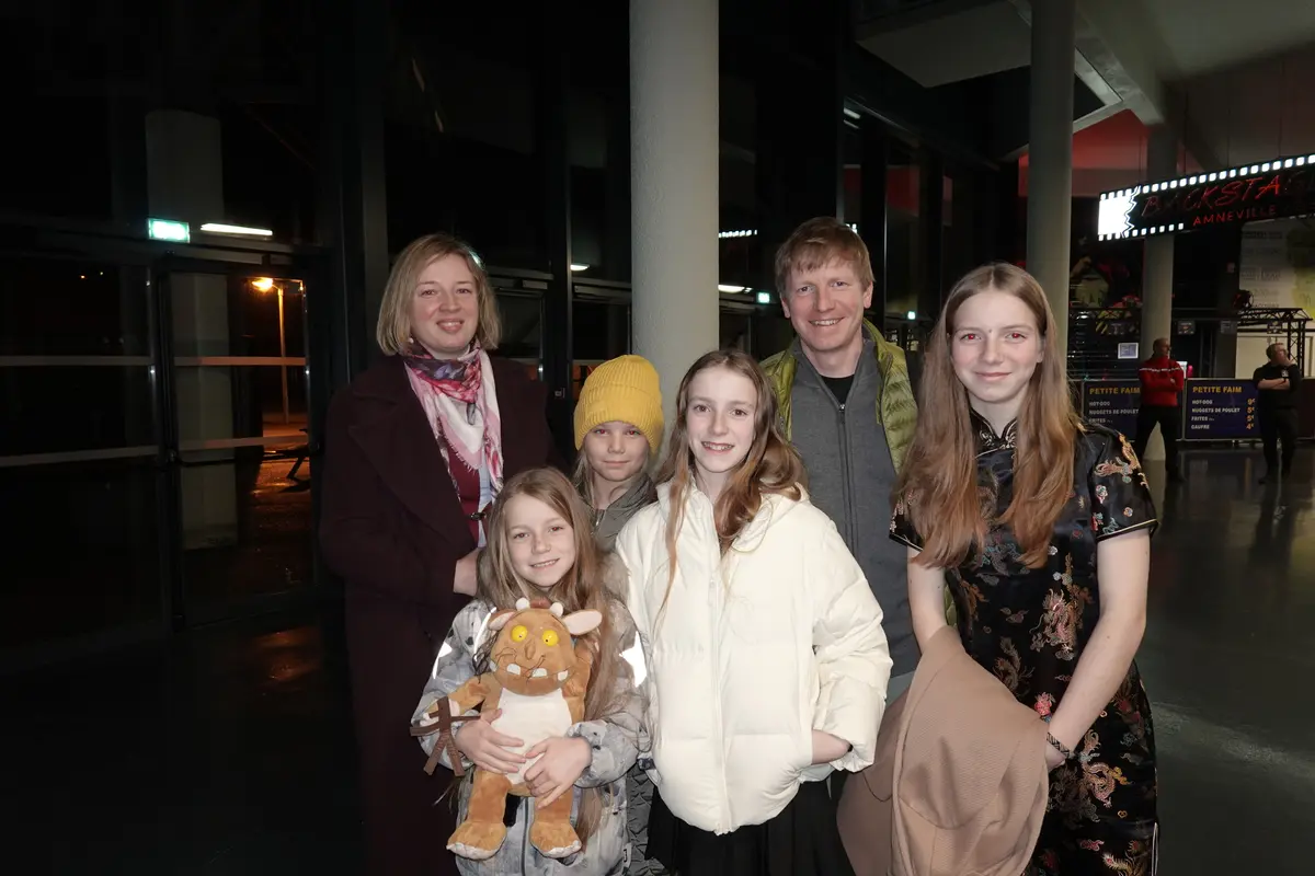 Financial Manager Says Shen Yun’s Music Has a Healing Effect