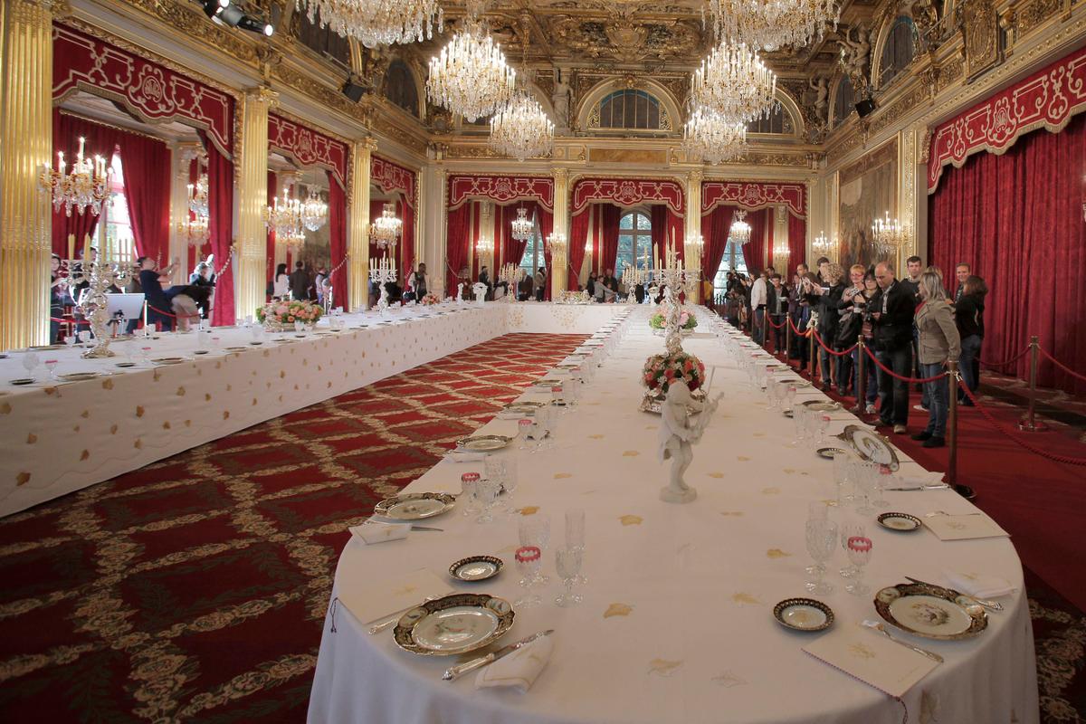 French Silverware Keeper, 2 Other Suspects in Élysée Palace Theft to Face Trial