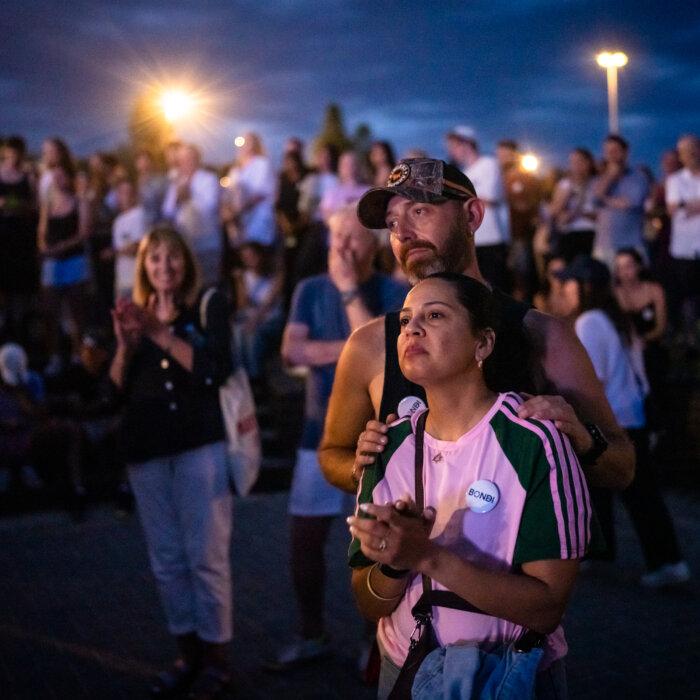 Minister Defends Penny Wong, as Pressure Mounts on Labor’s Bondi Terror Response