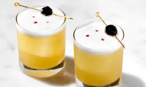 How to Make a Classic Whiskey Sour