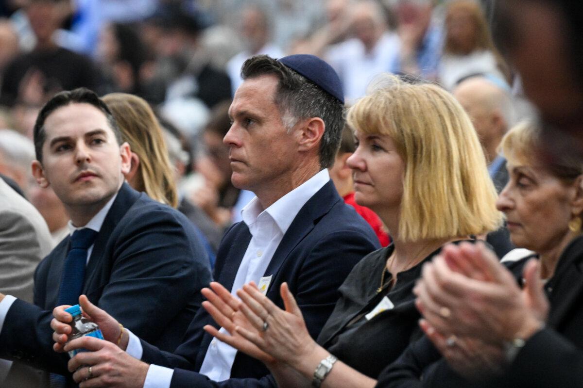 NSW Premier Chris Minns attends a memorial for the victims of the Bondi mass shooting in Sydney, Australia, on Dec. 21, 2025. (Izhar Khan/Getty Images)