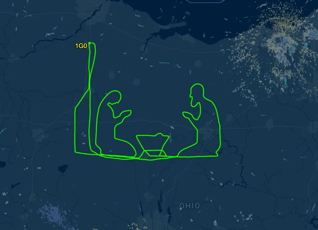 Ohio Man Spreads Christmas Cheer With Holiday-Themed Artwork Covering Hundreds of Miles thumbnail