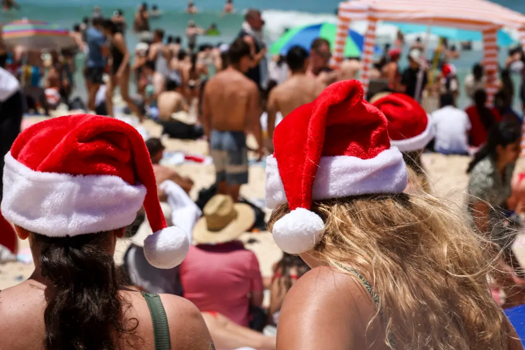 Wild Weather to Bake or Drench Christmas Celebrations for Australians