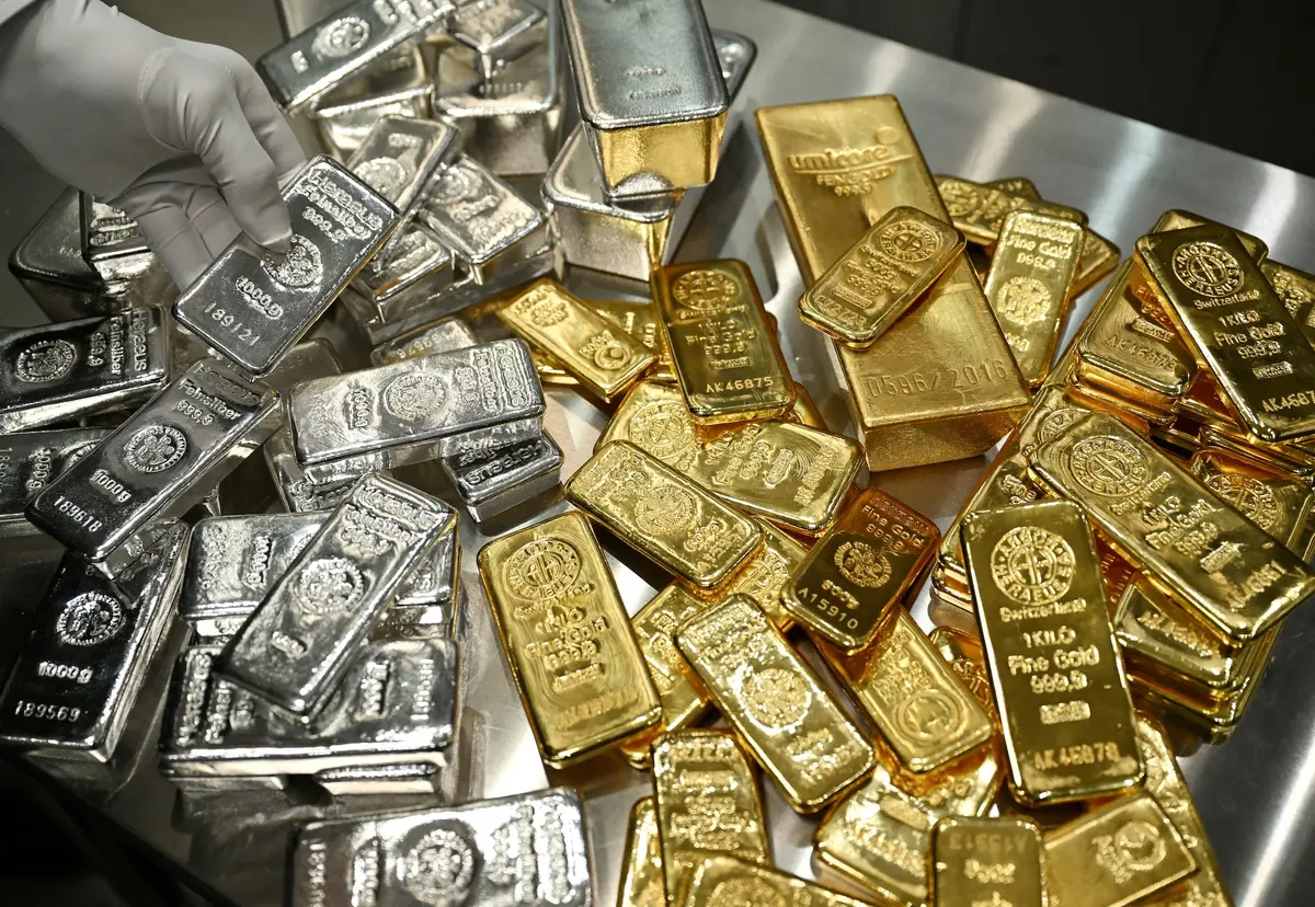 Silver Tops $75 as Record-Breaking Precious Metals Run Continues thumbnail