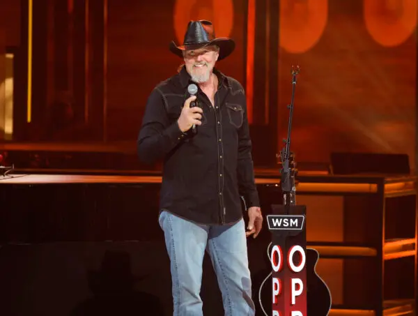 Trace Adkins’s ‘30th Anniversary Tour’
