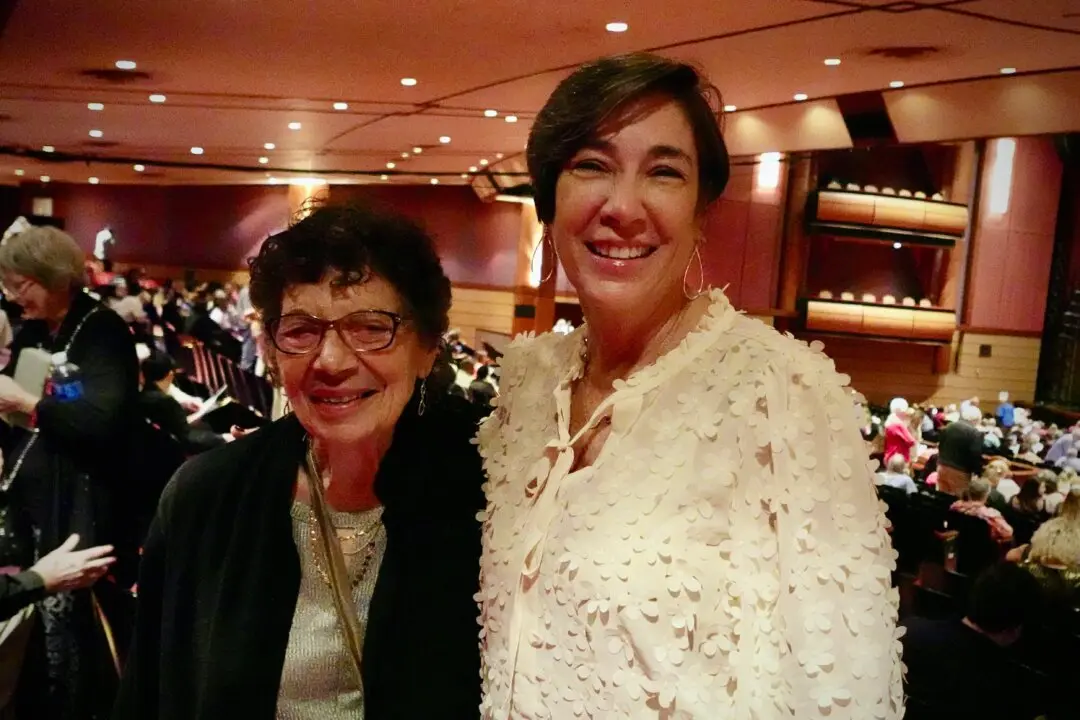 ‘Impressed With Their Strength and Courage’: Shen Yun Inspires Jacksonville Audience With Its Mission