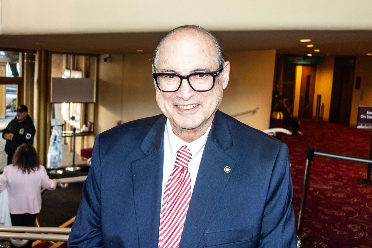 We Need Shen Yun’s Message Right Now, Says Retired College Professor