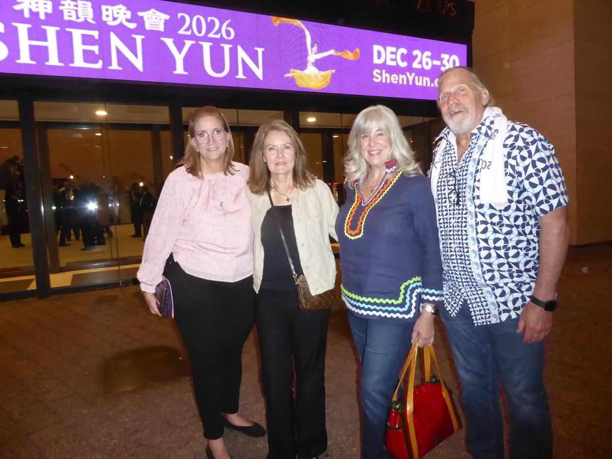 Chief Legal Counsel Praises Shen Yun’s Spiritual Depth