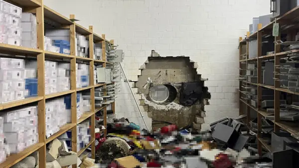 German Bank Customers Demand Info After Vaults Were Robbed