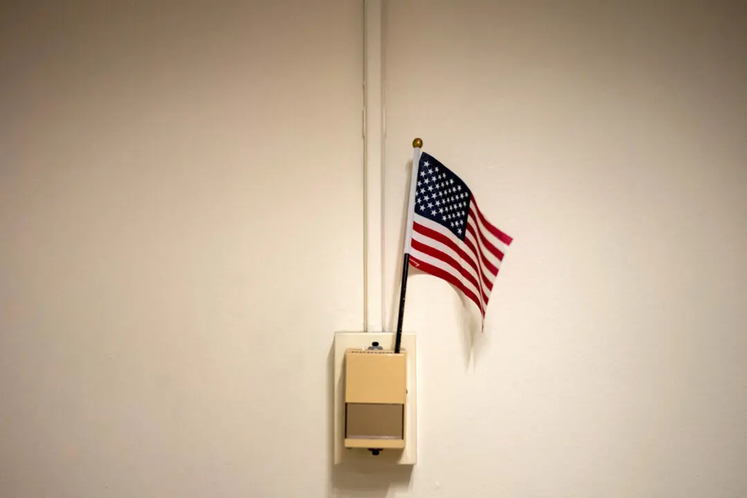 Judge Blocks ICE Agents From Conducting Arrests at Immigration Courts in New York