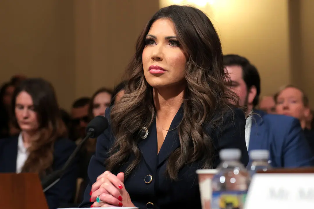 Federal Judge Blocks DHS Move to End Deportation Protections for 3 Countries