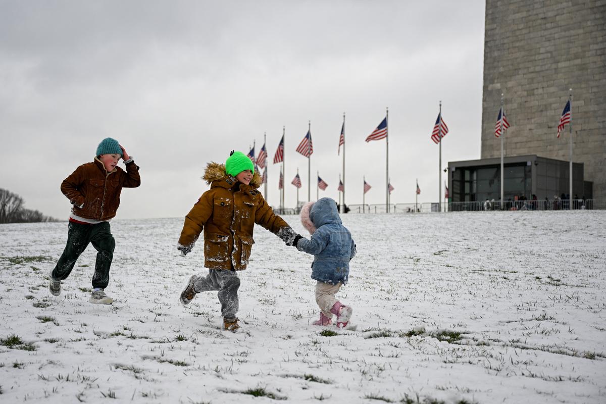 Arctic Blast Grips Central, Northeastern US in Sub-Freezing Cold