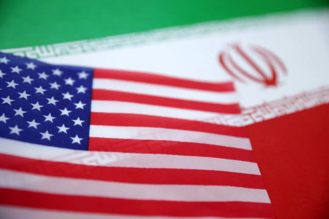 Tehran Confirms 2nd Deportation Flight of Iranians From United States
