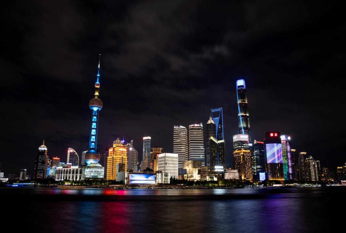 China’s Major Scandals in 2025 Reveal a Society in Free Fall Under the CCP
