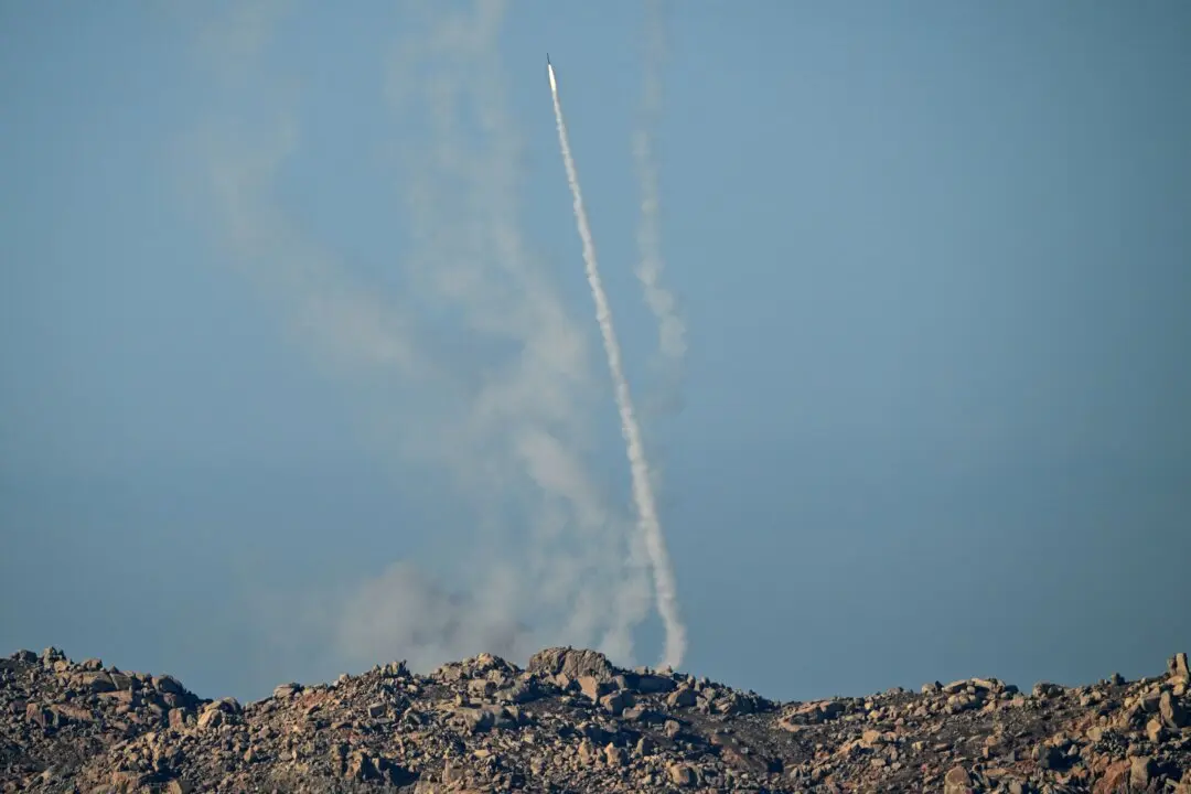 Canada Speaks Out Against China’s Military Drills Around Taiwan