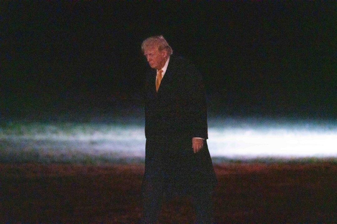 Trump Issues Warning to Mexico, Other Latin American Countries Following Venezuela Strike