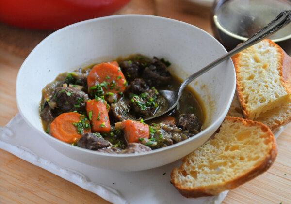 Re-create Anthony Bourdain’s Beef Bourguignon