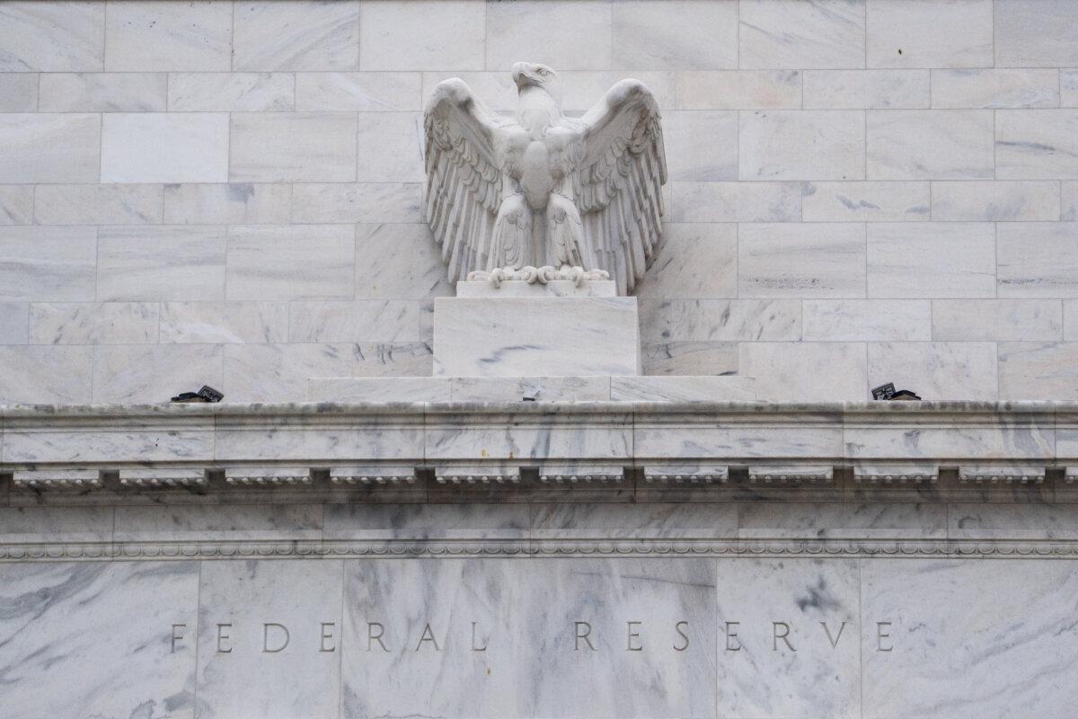 Federal Reserve Expected to Leave Interest Rates Unchanged This Week | USNN World News The Federal Reserve in Washington on Jan. 6, 2026. (Madalina Kilroy/The Epoch Times)