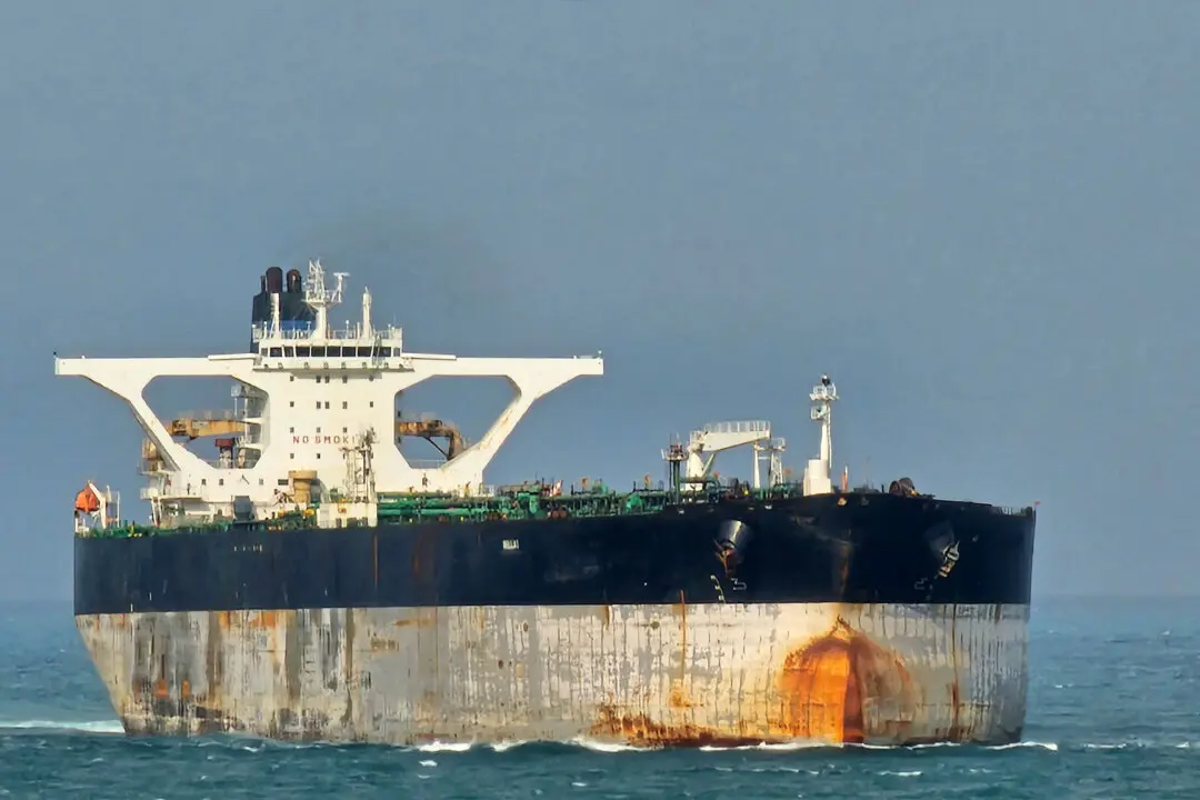US Forces Board Venezuela-Linked Sanctioned Oil Tanker in North Atlantic; House Panel Examines Minnesota Fraud Allegations