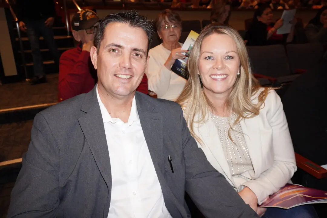 Folsom Theatergoer Is Drawn Into Shen Yun’s Storylines