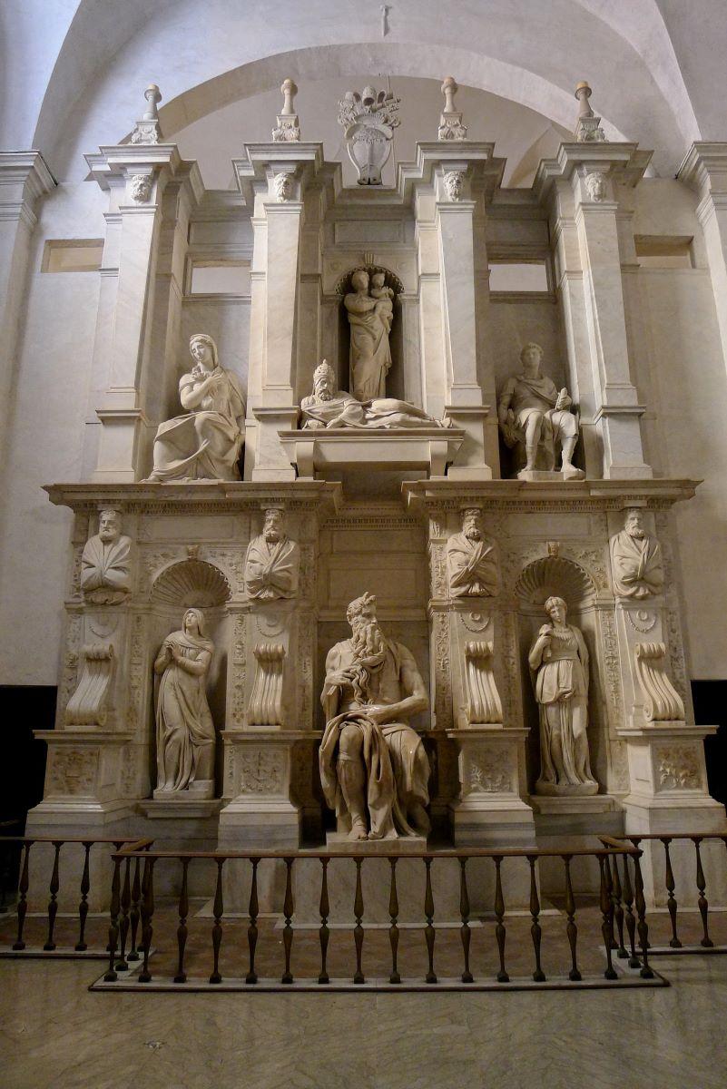 The monument of Julius II, with Michelangelo's statues of Moses, with Rachel and Leah. (<a href="https://commons.wikimedia.org/wiki/User:J%C3%B6rg_Bittner_Unna">Jörg Bittner Unna</a>/<a href="https://creativecommons.org/licenses/by/3.0/">CC BY 3.0</a>)