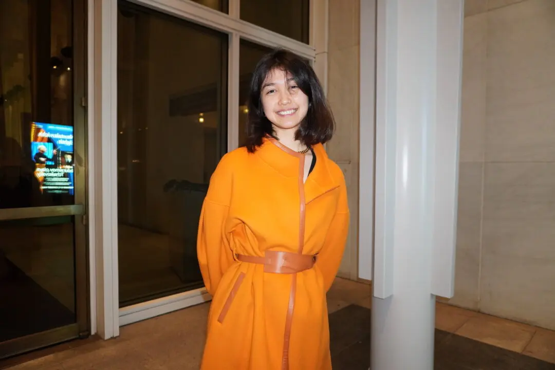 Ballroom Dance Champion Says Shen Yun Is Nourishment for Heart and Soul