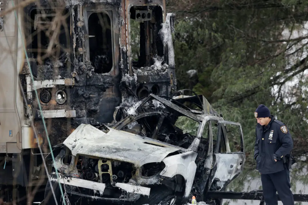 $182 Million Settlement Reached in 2015 Commuter Train Crossing Crash That Killed 6 in New York