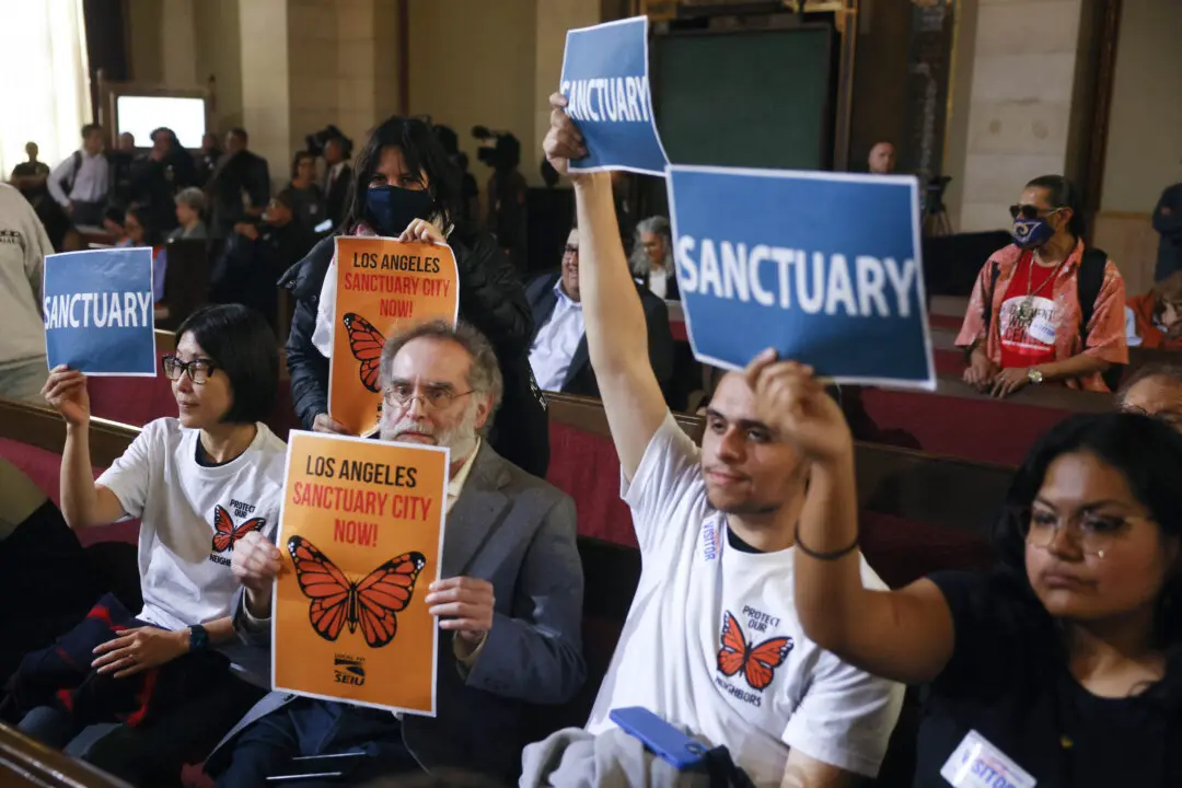 Trump: Federal Payments to Sanctuary Cities to Be Suspended Feb. 1