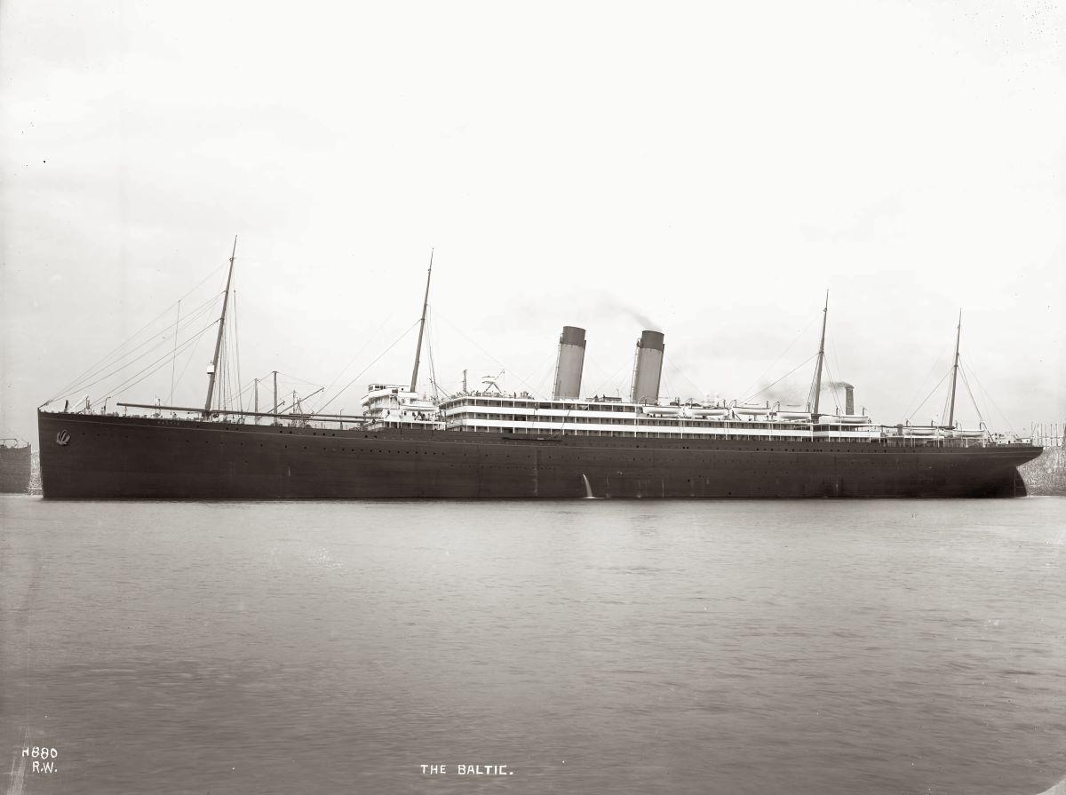 Picture of the British passenger steamer SS Baltic in Belfast harbor in mid-June 1904, some time before its delivery to White Star Line. (Public Domain)