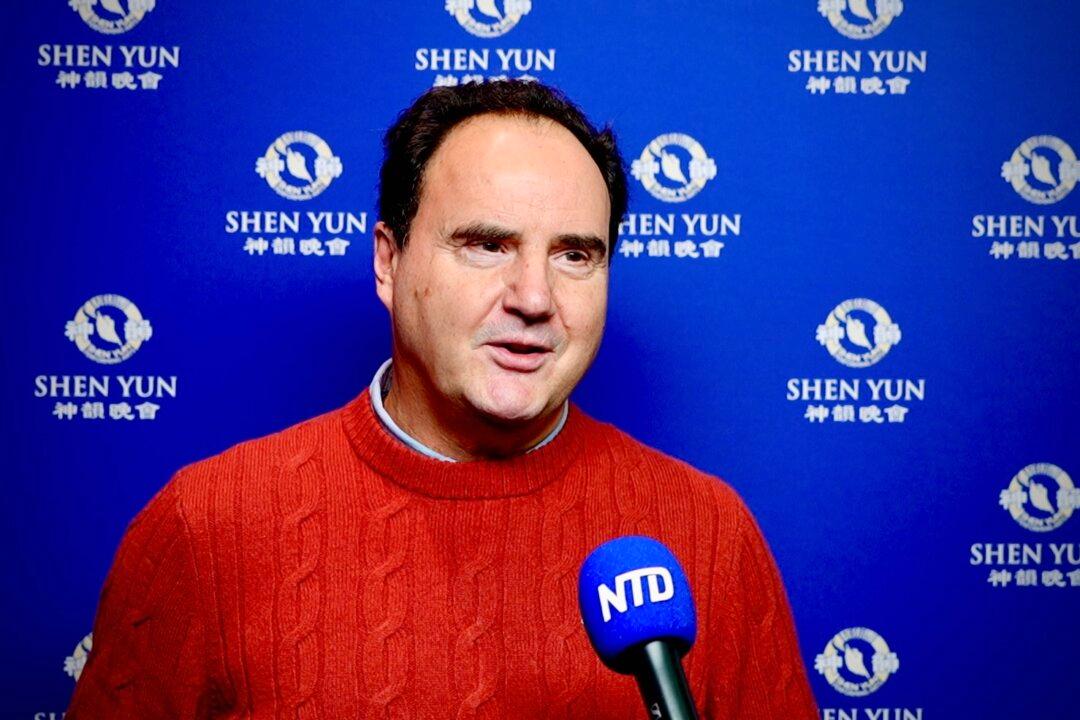 Shen Yun’s Music ‘Gets Into Your Soul,' Says Company Director