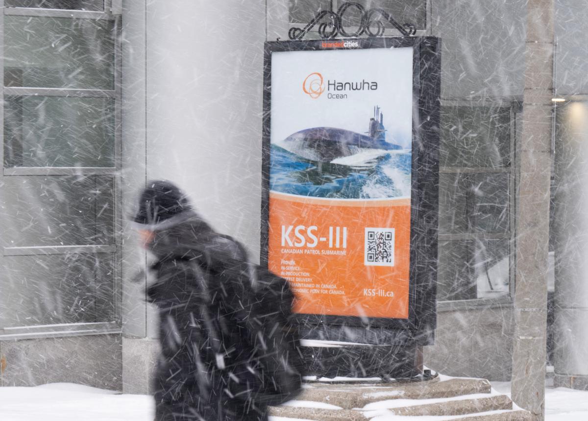 Who Wants to Buy a Sub? Why South Korea’s Hanwha Is Advertising Around Ottawa