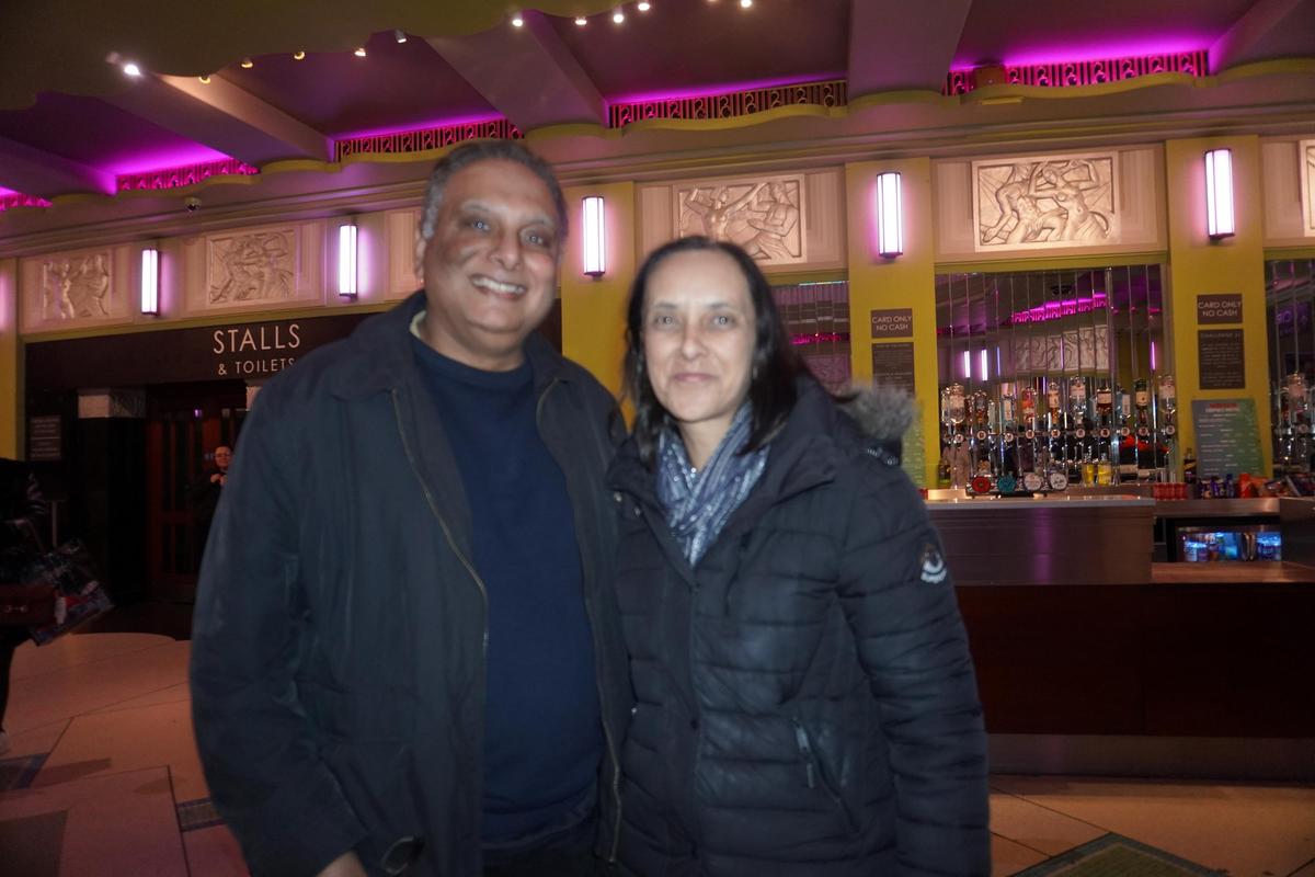 Pharmacist Couple Say Traditional Values in Shen Yun Give People Hope