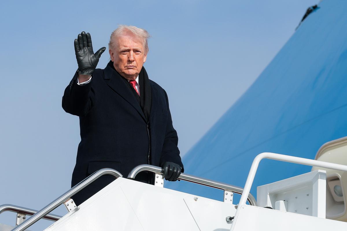 Trump Calls for New Leadership in Iran