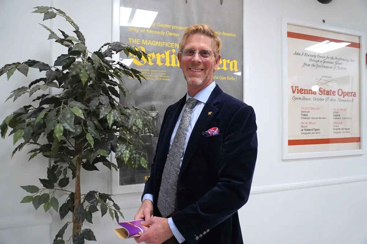 Shen Yun Is ‘Filled With Joy and Happiness,’ Says Foundation VP