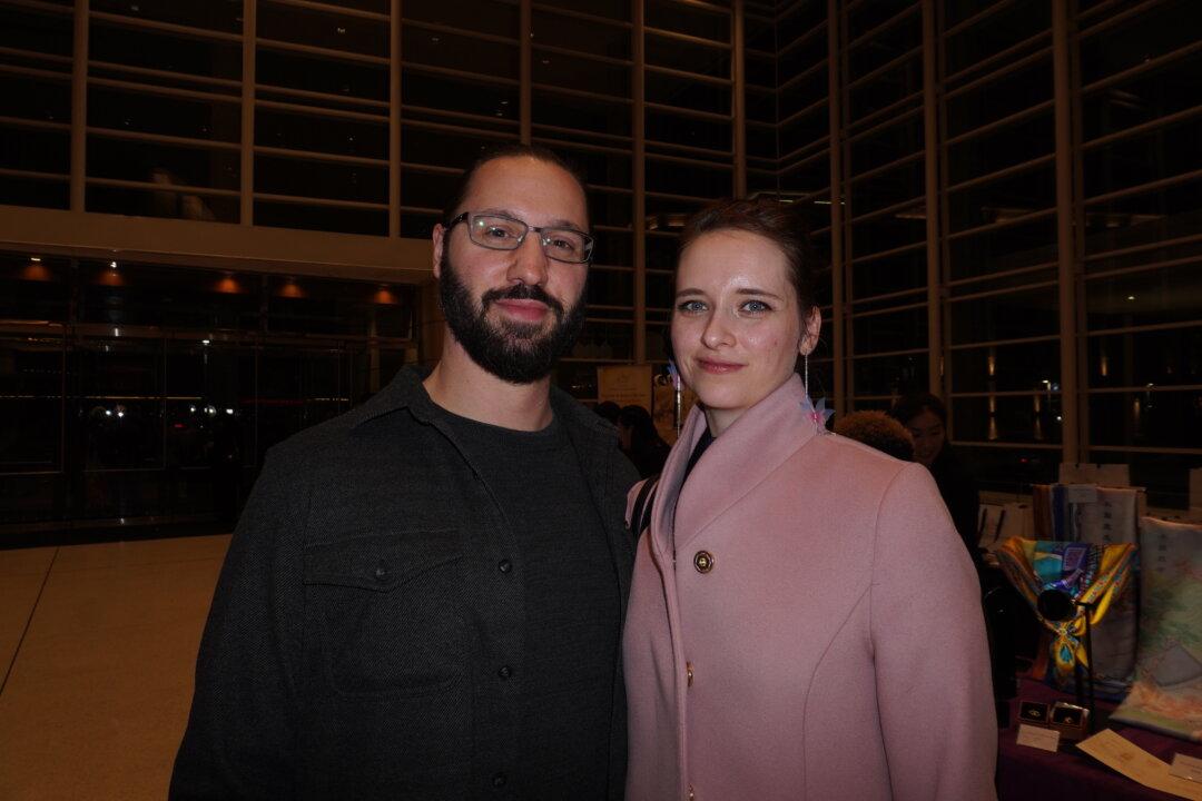 Shen Yun’s Dancers Are ‘Absolutely Marvelous,’ Says Former Ballerina