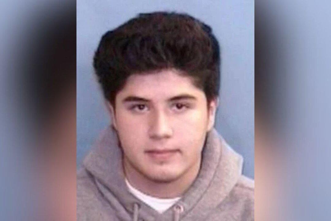 Top 10 Most Wanted Fugitive Captured in Mexico: FBI