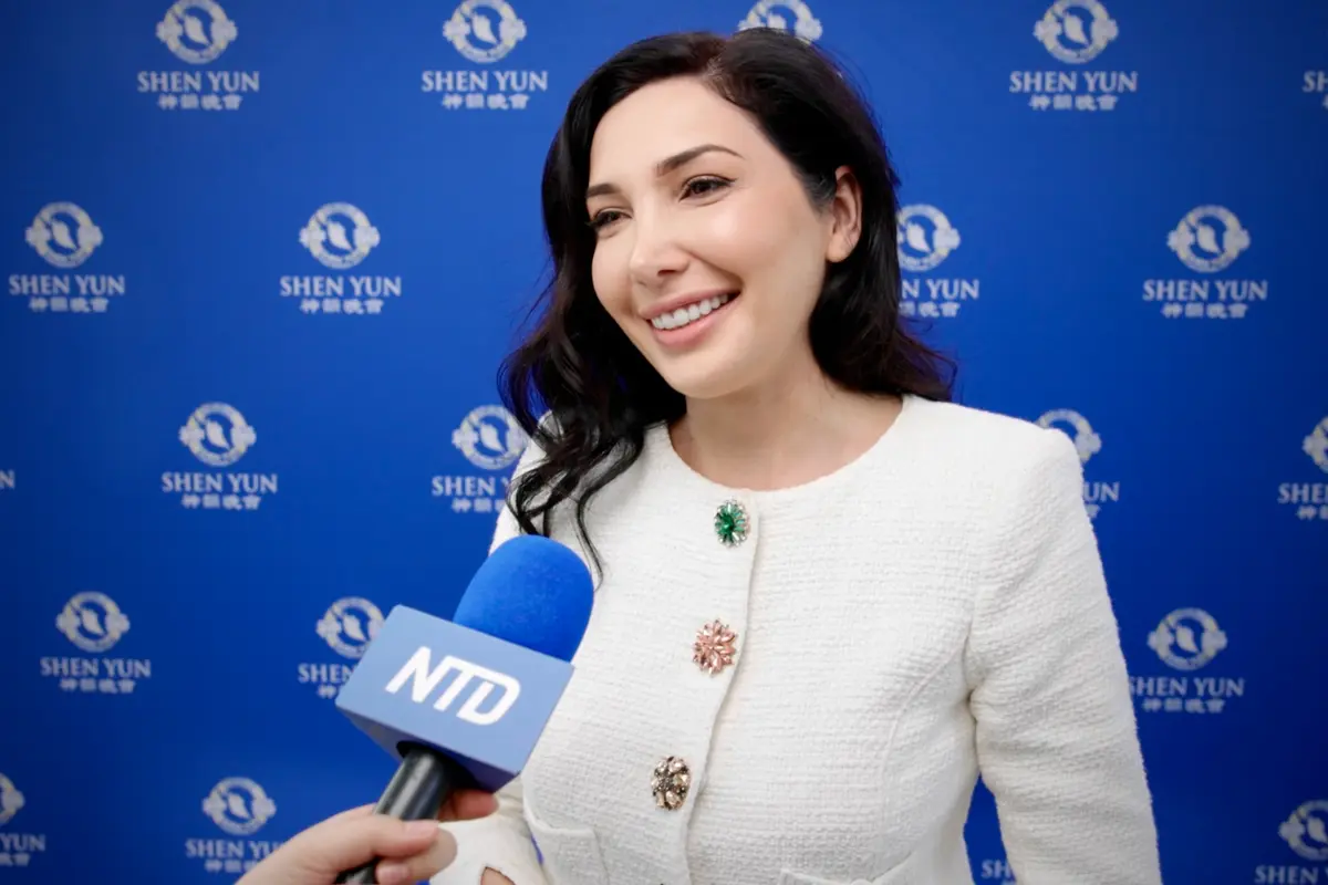 Shen Yun’s Fusion of Eastern and Western Instruments ‘Blends Very Beautifully,’ Says Pianist